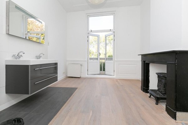 Medium property photo - Suezkade, 2517 CC Den Haag